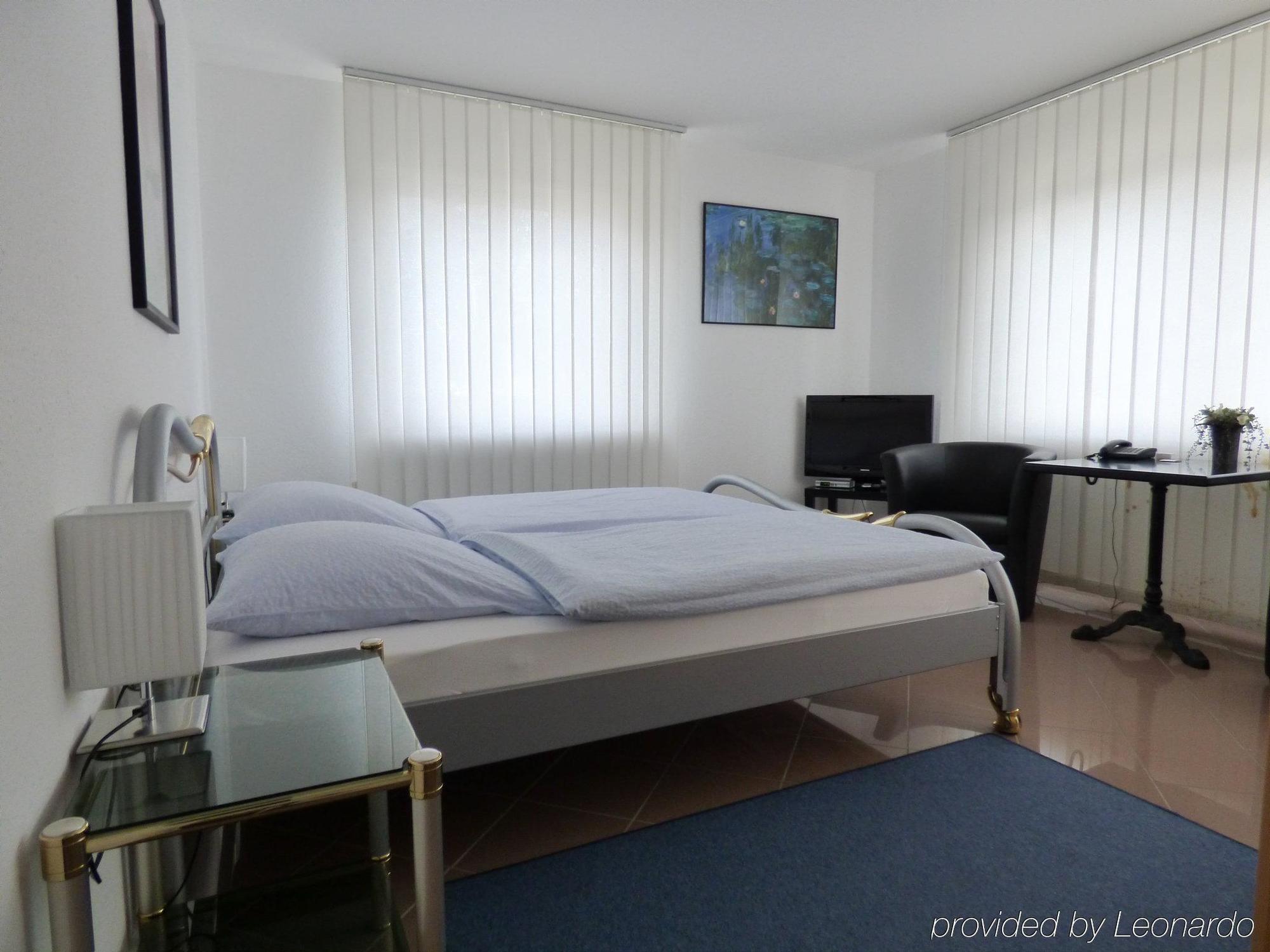 Hotel Alt Buettgen Kaarst Extérieur photo